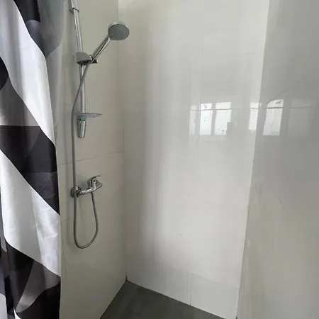 בית אירוח R2 Rn Retreat סיינט פול ביי