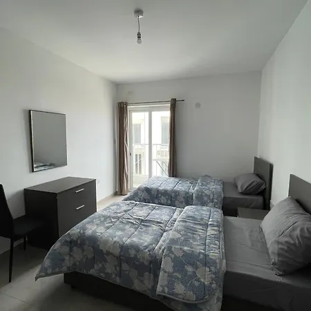 R2 Rn Retreat St. Paul's Bay