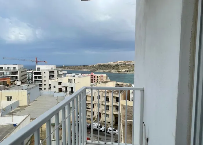 Homestay R2 Rn Retreat St. Paul's Bay